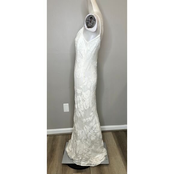 Galvan Bridal Frida devoré gown US 8 $2077 - Picture 8 of 11